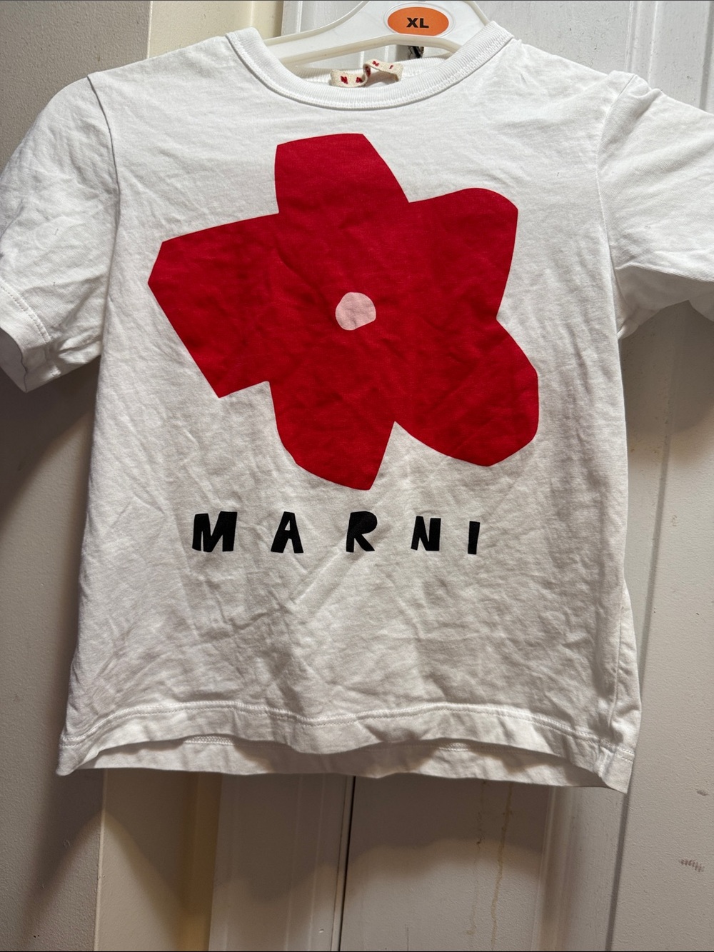 Marni White Short-Sleeve Tee with Bold Red Flower